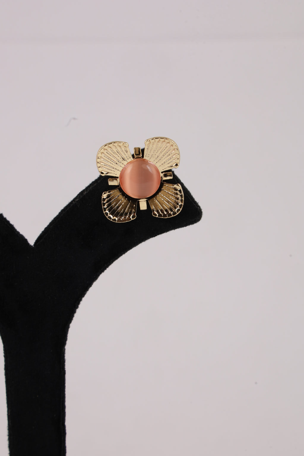 Rose Pearl Floral Stud Earrings