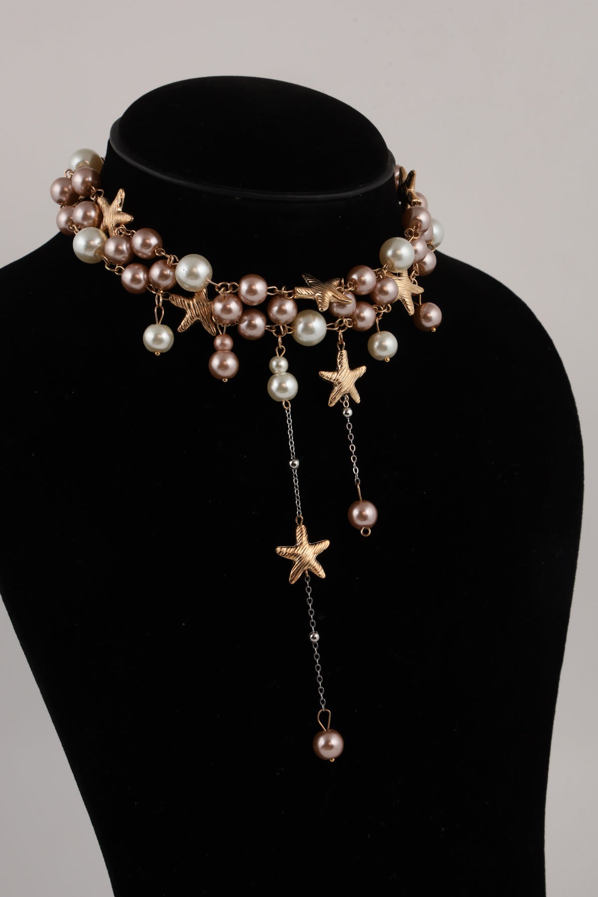 Pearl Choker Necklace with Golden Starfish Charms