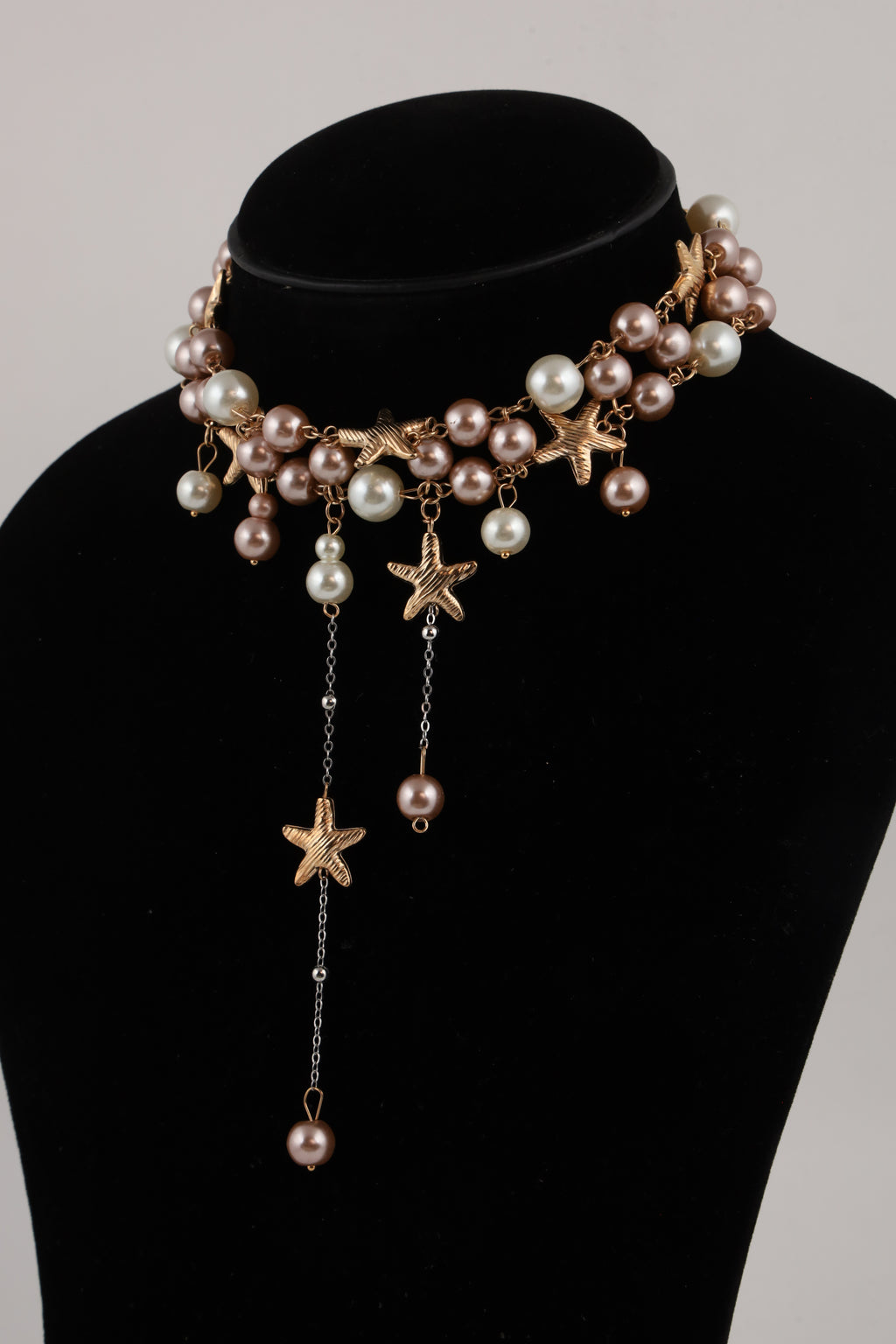Pearl Choker Necklace with Golden Starfish Charms