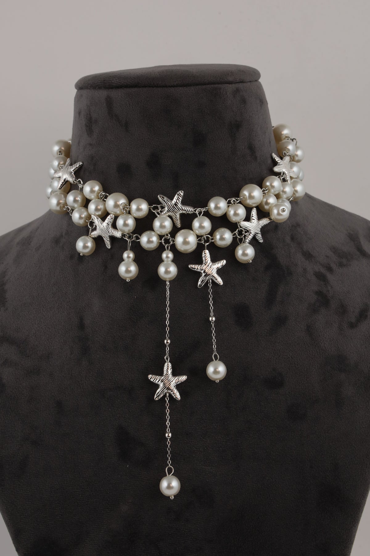 Silver-Tone Pearl Choker Necklace with Starfish Charms