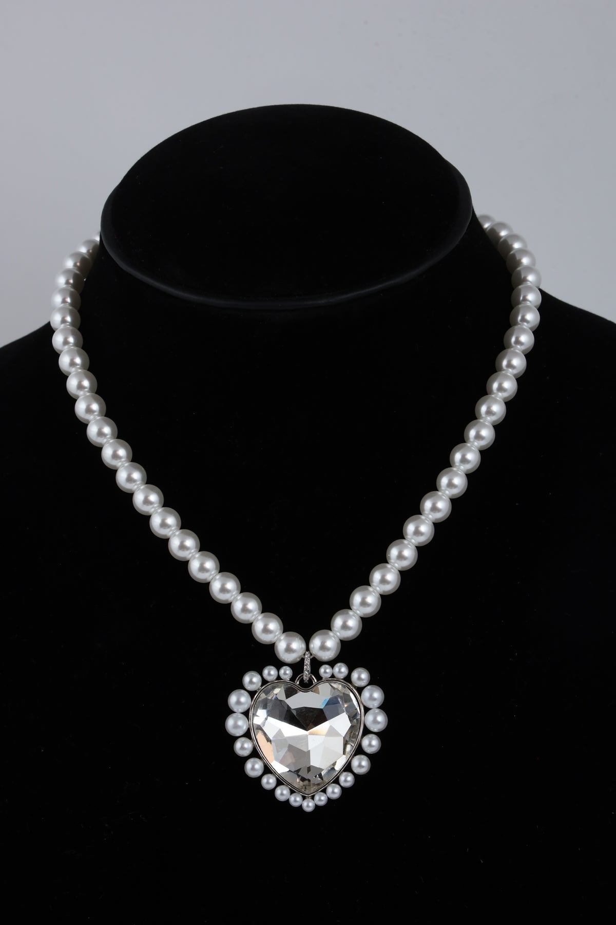 Pearl Necklace with Crystal Heart Pendant