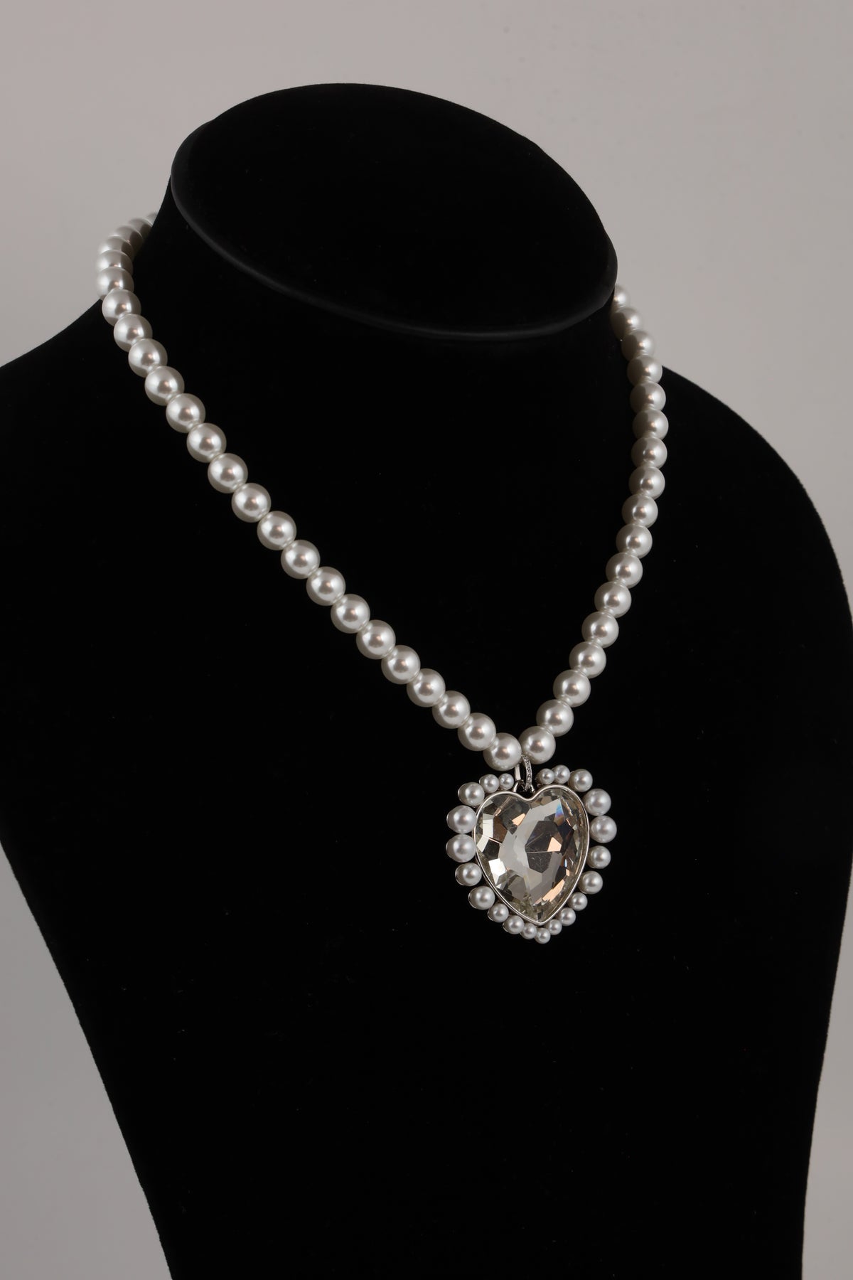 Pearl Necklace with Crystal Heart Pendant