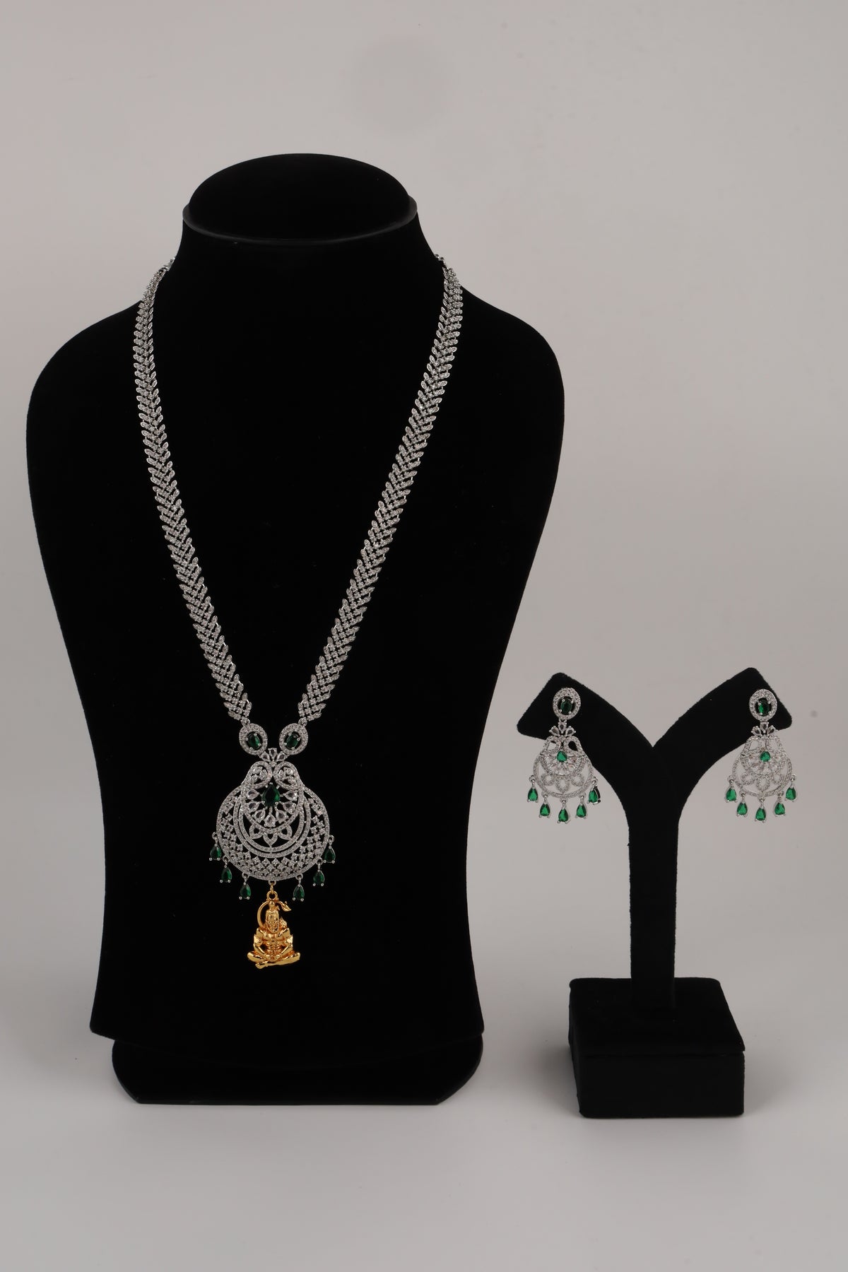 Silver-Tone Statement Necklace Set with Green Accents & Matching Earrings