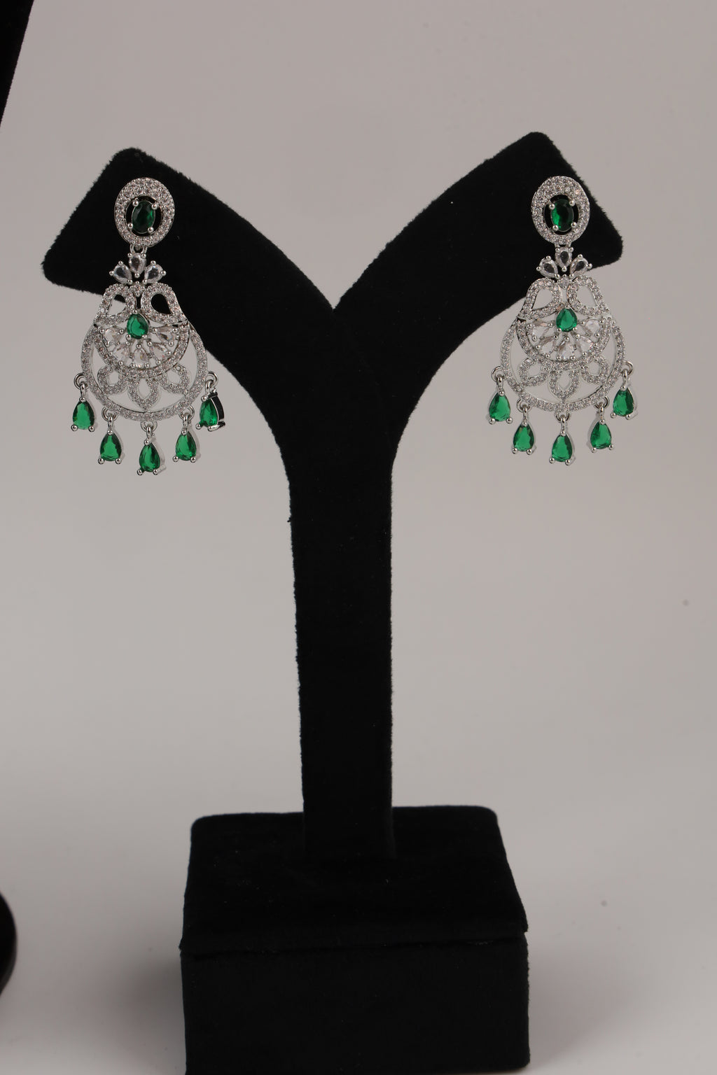 Silver-Tone Statement Necklace Set with Green Accents & Matching Earrings