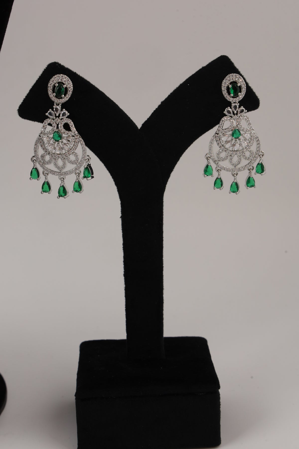 Silver-Tone Statement Necklace Set with Green Accents & Matching Earrings