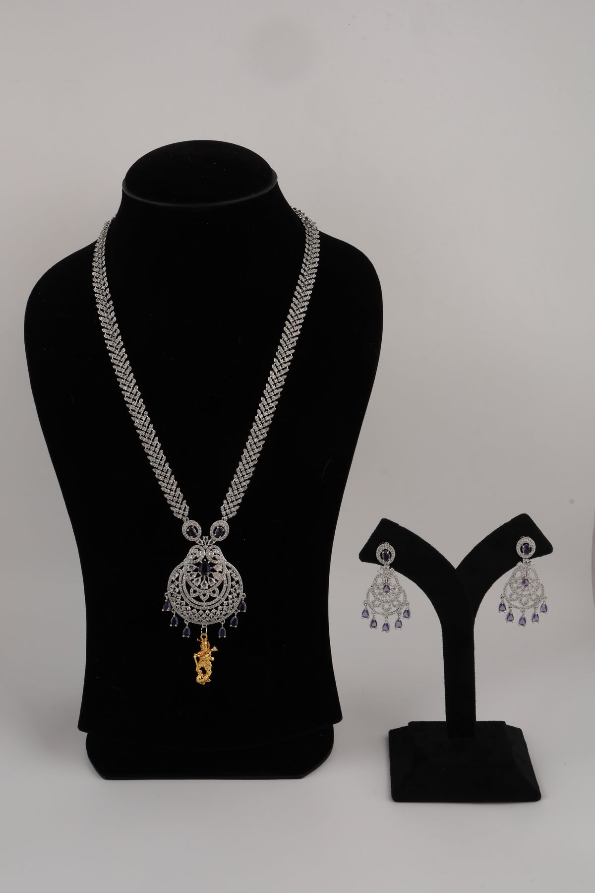 Silver-Tone Traditional Pendant Necklace Set with Matching Earrings