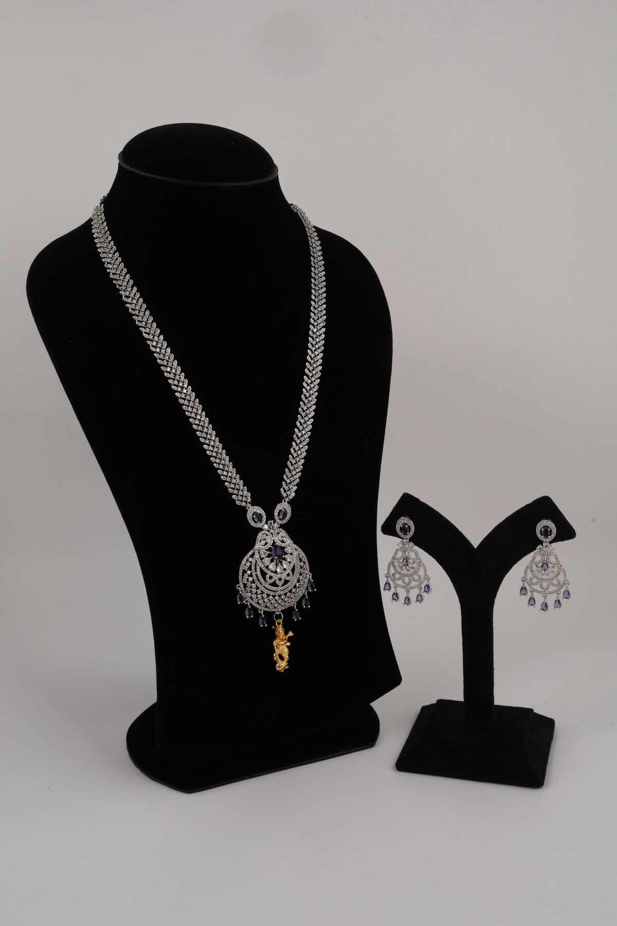Silver-Tone Traditional Pendant Necklace Set with Matching Earrings