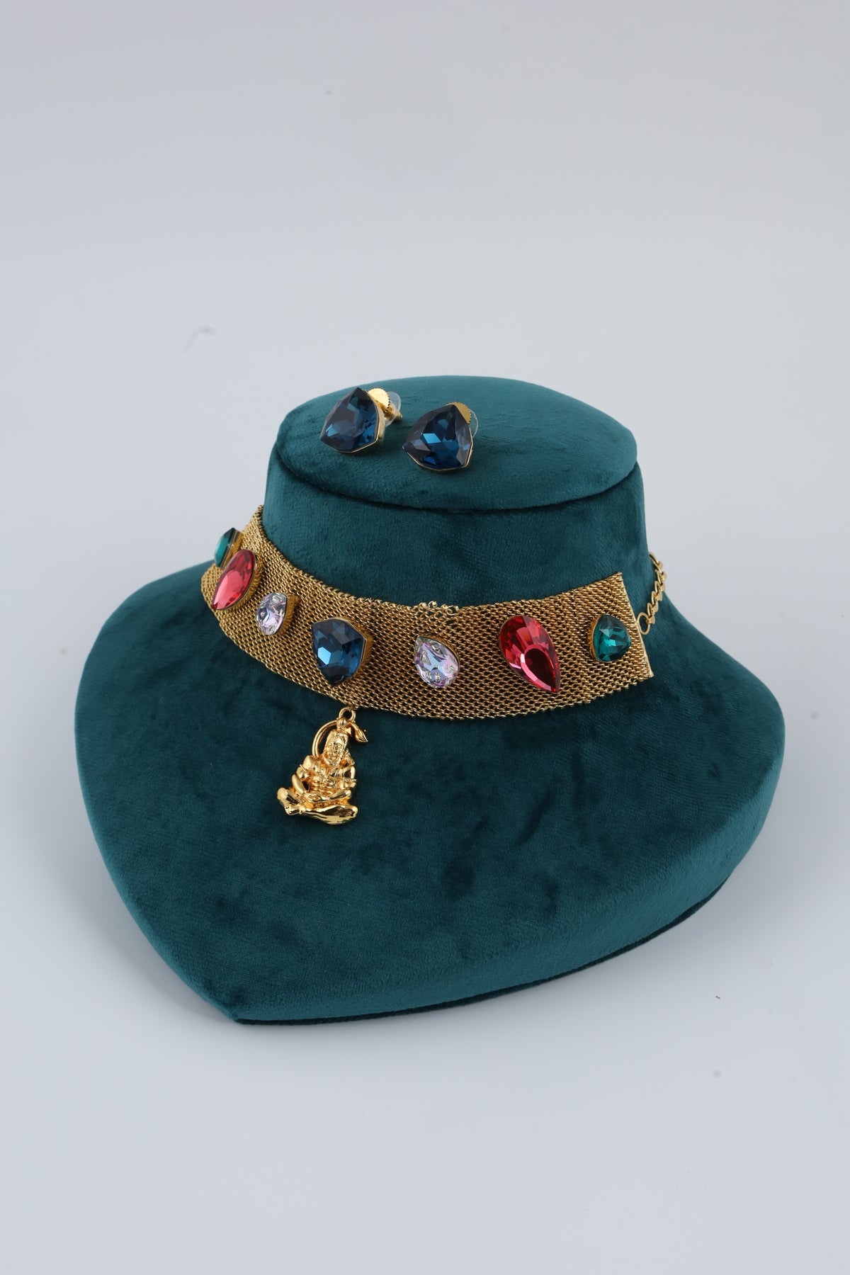 Multicolour Stone Choker Necklace Set | CHAKAI 137