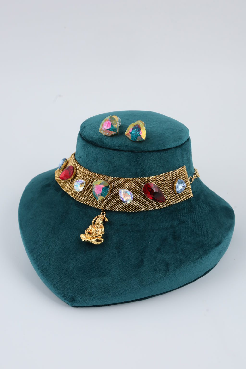 Multicolour Stone Choker Set | CHAKAI 137 JEWELS