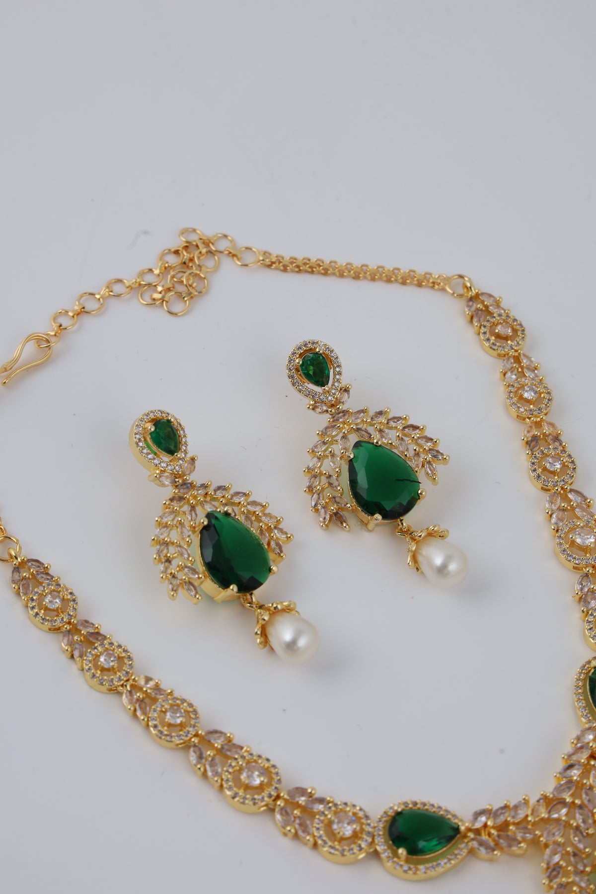 Gold-Tone Bridal Necklace Set with Green Stone Accents & Pearl Drop Earrings