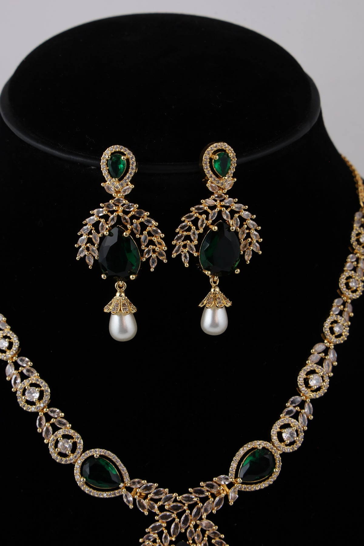 Gold-Tone Bridal Necklace Set with Green Accents & Pearl Drop Earrings