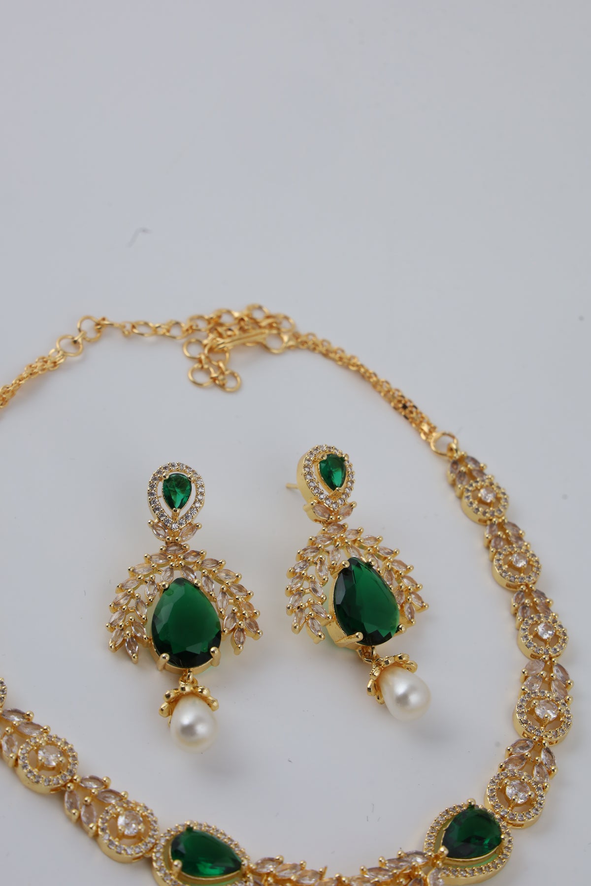 Gold-Tone Bridal Necklace Set with Green Accents & Pearl Drop Earrings