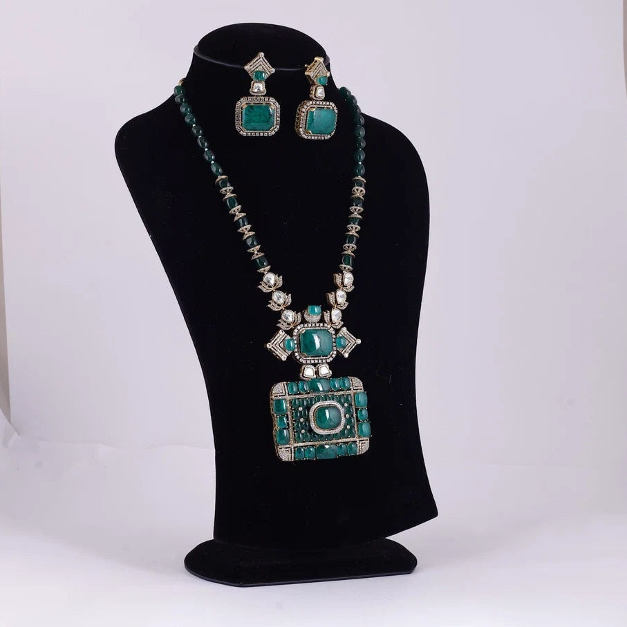 Emerald Green Statement Necklace Set — view C