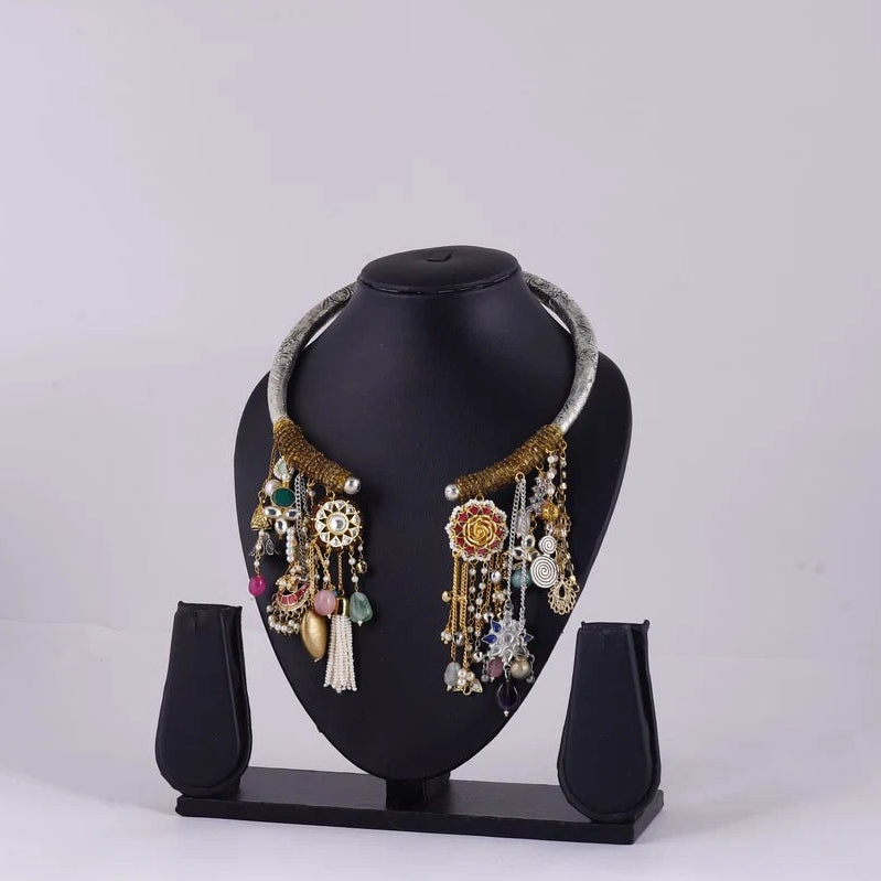 Multicolour Embellished Necklace Set — view B