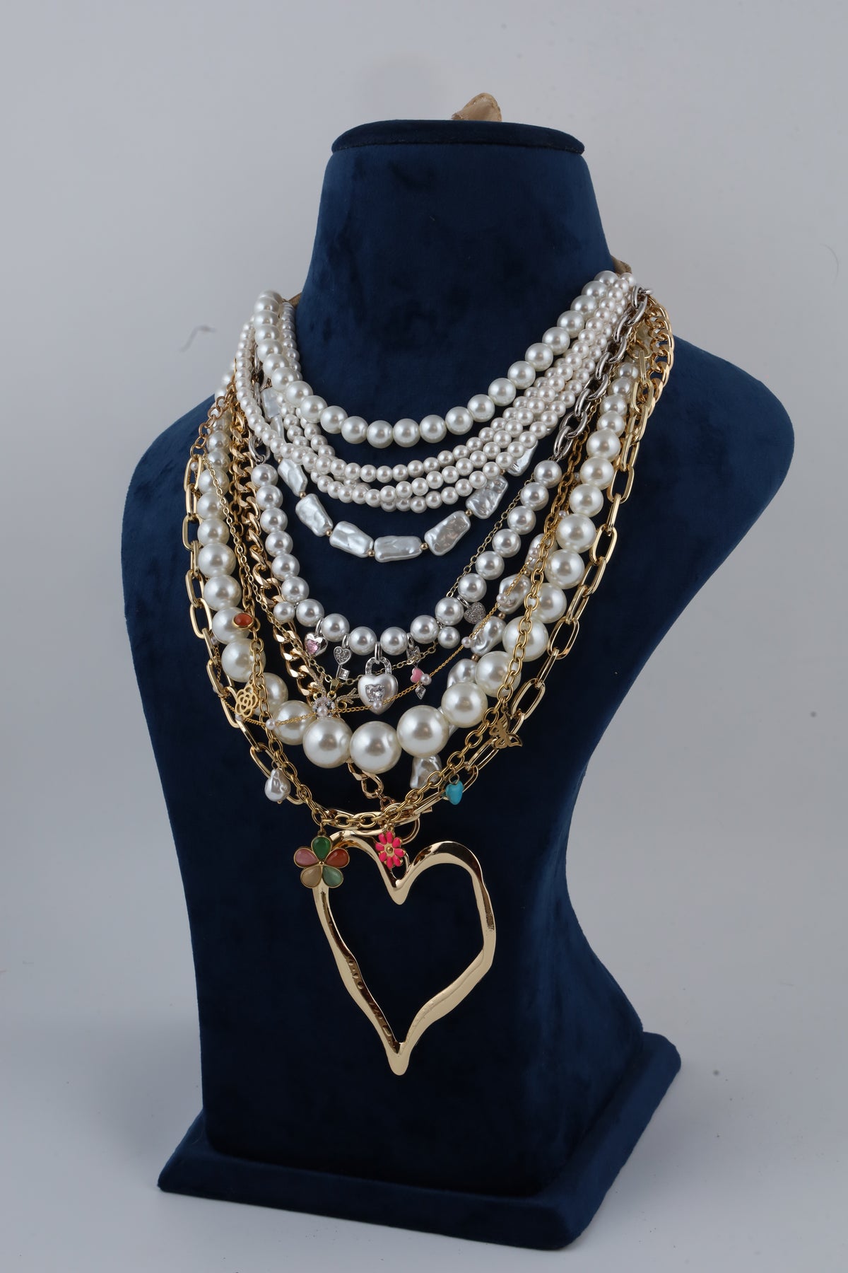 Multilayer Pearl Statement Necklace with Heart Pendant