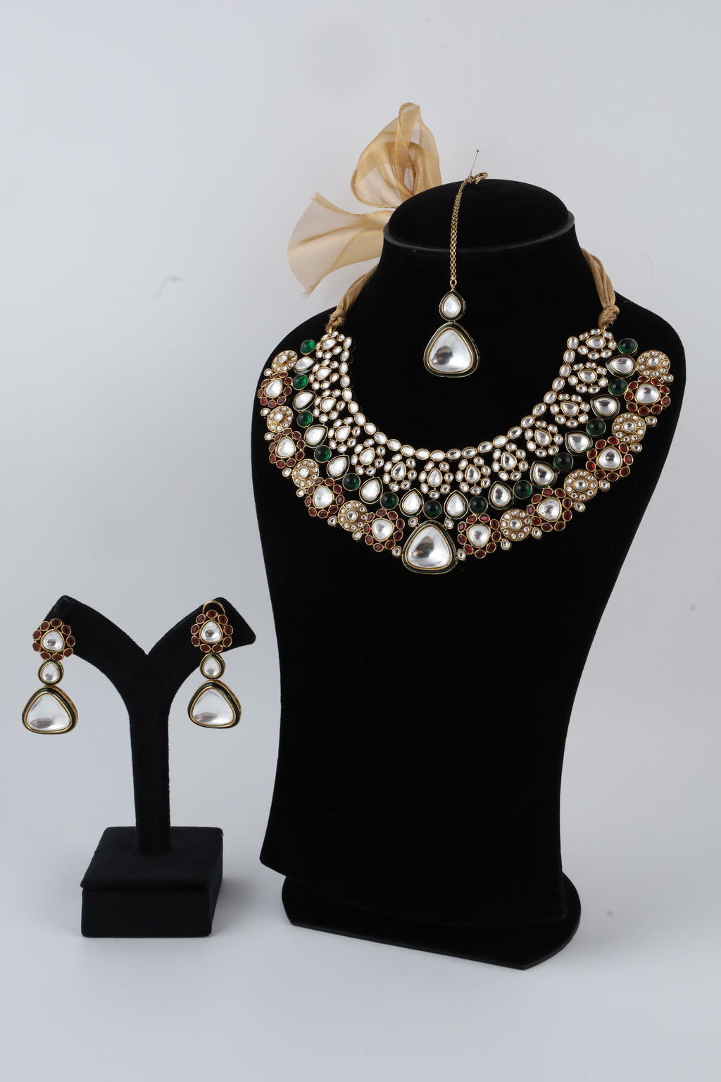 Multicolour Kundan Pearl Choker Necklace Set with Matching Earrings