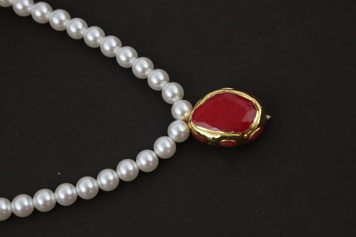 Pearl Choker Necklace with Red Crystal Pendant