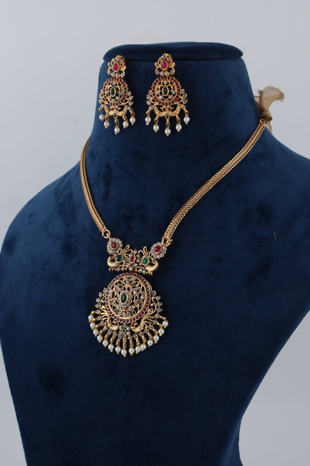 Traditional Gold-Tone Kundan Necklace Set with Pearl Drops