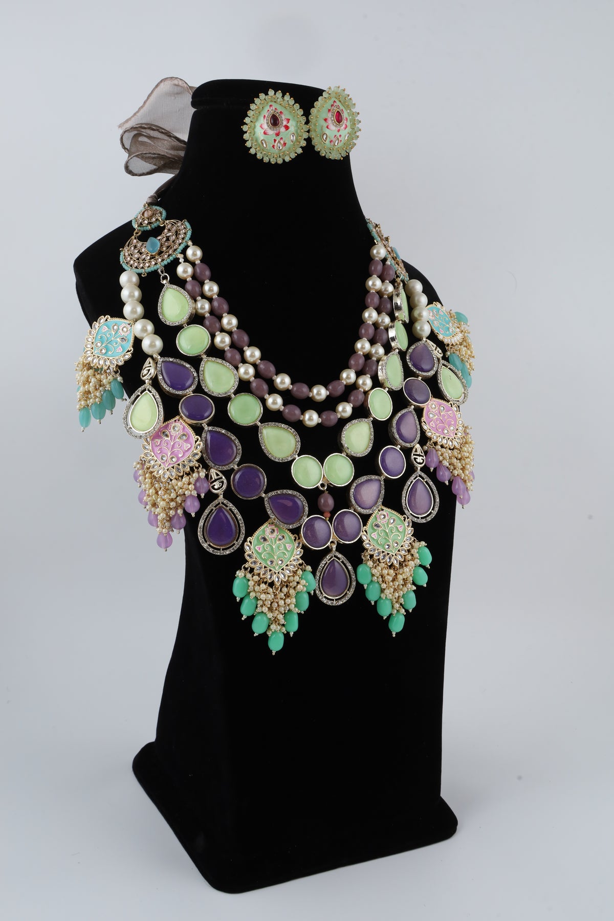 Multicolour Kundan Statement Necklace Set with Matching Earrings