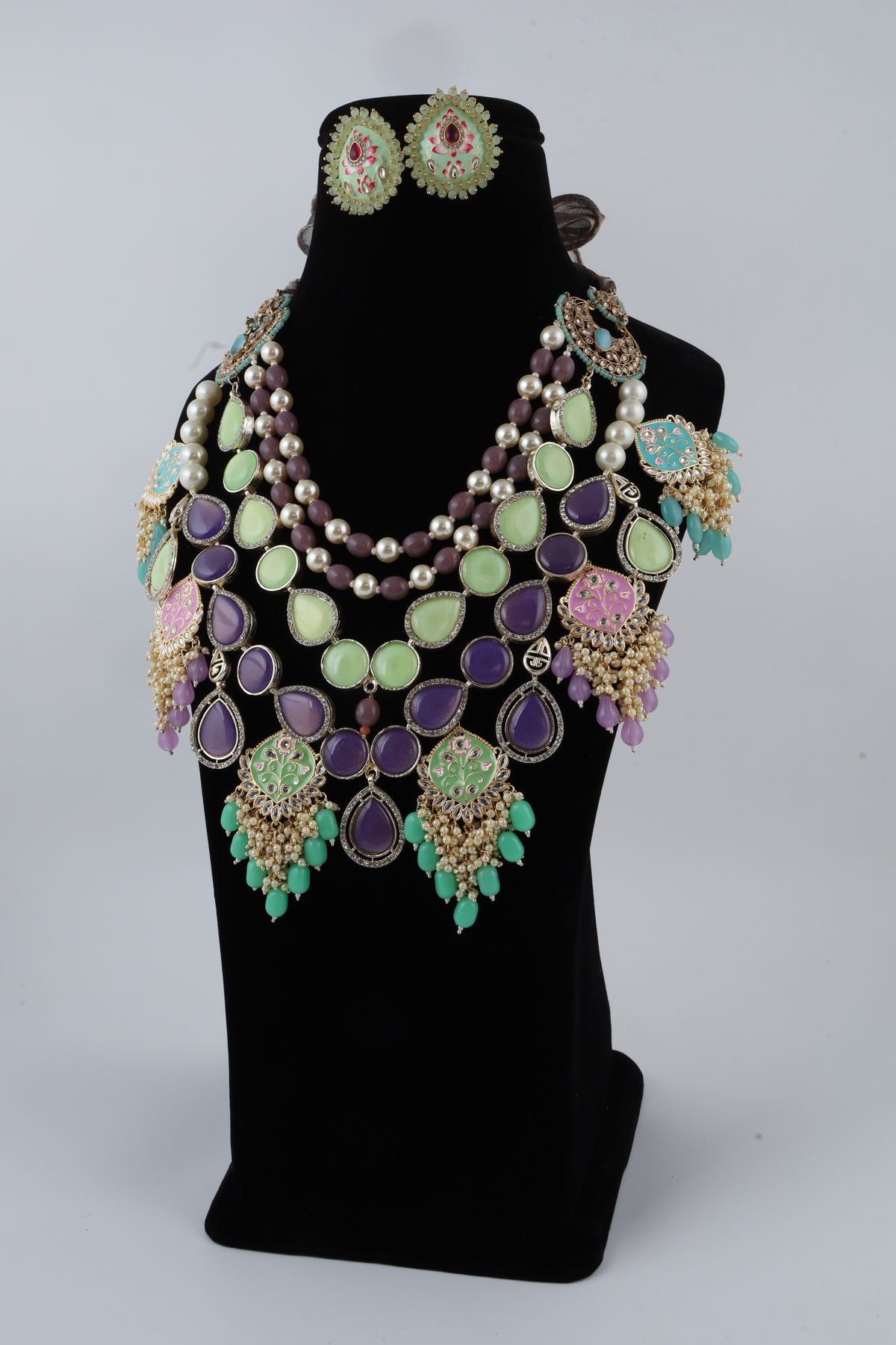 Multicolour Kundan Statement Necklace Set with Matching Earrings