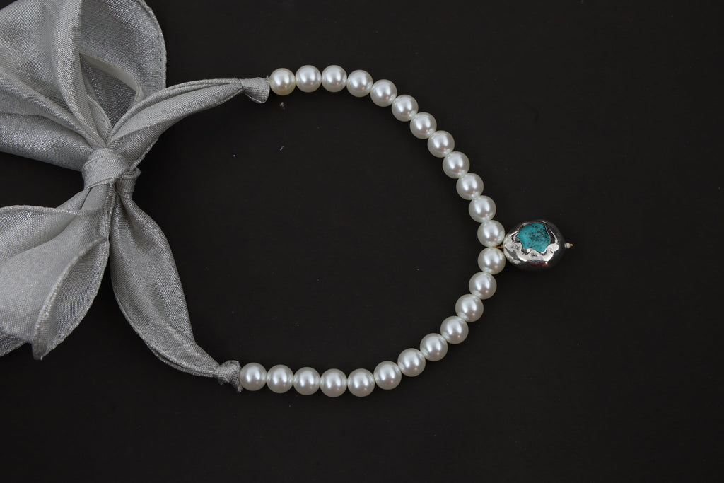 Pearl Necklace with Turquoise Pendant