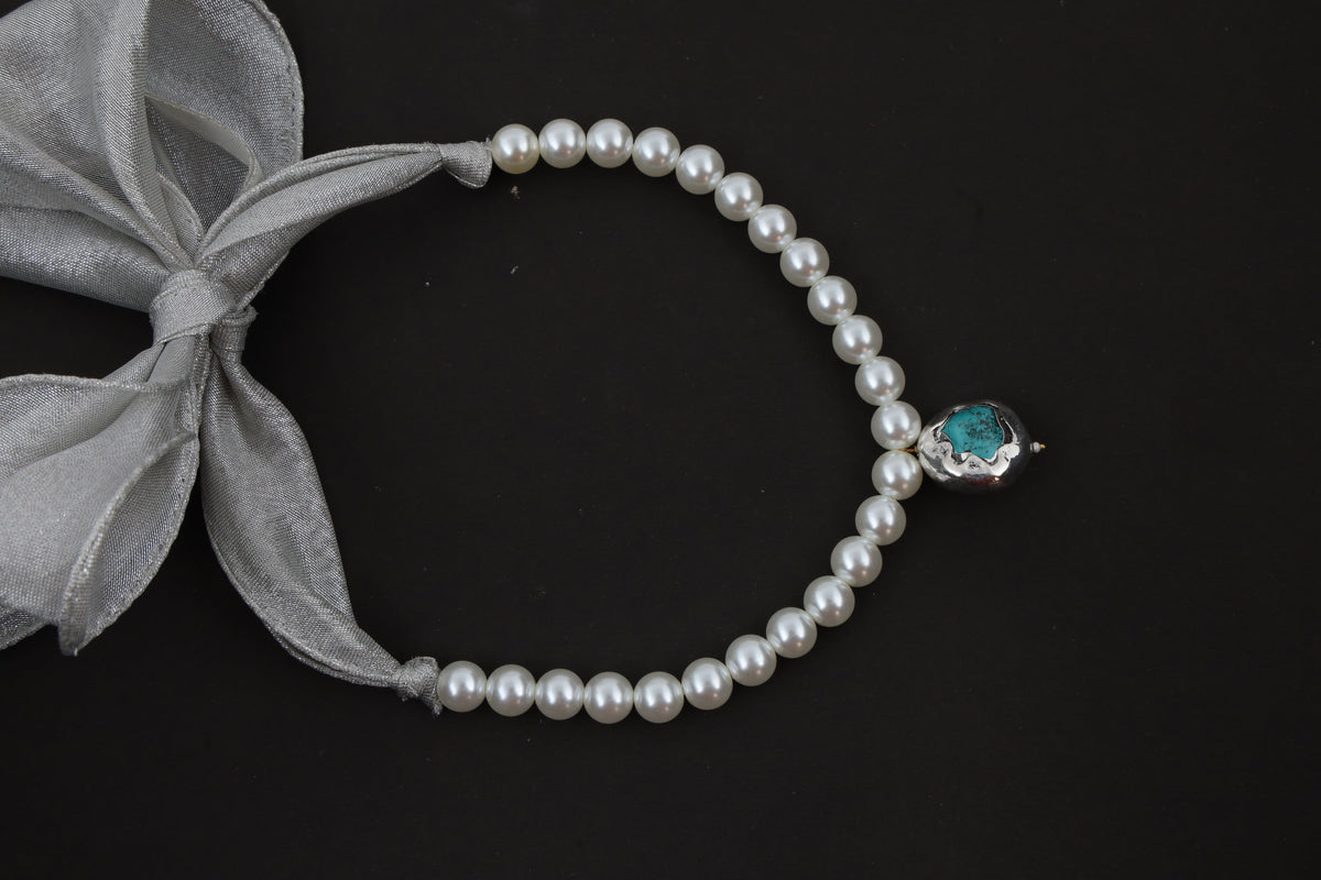 Pearl Necklace with Turquoise Pendant
