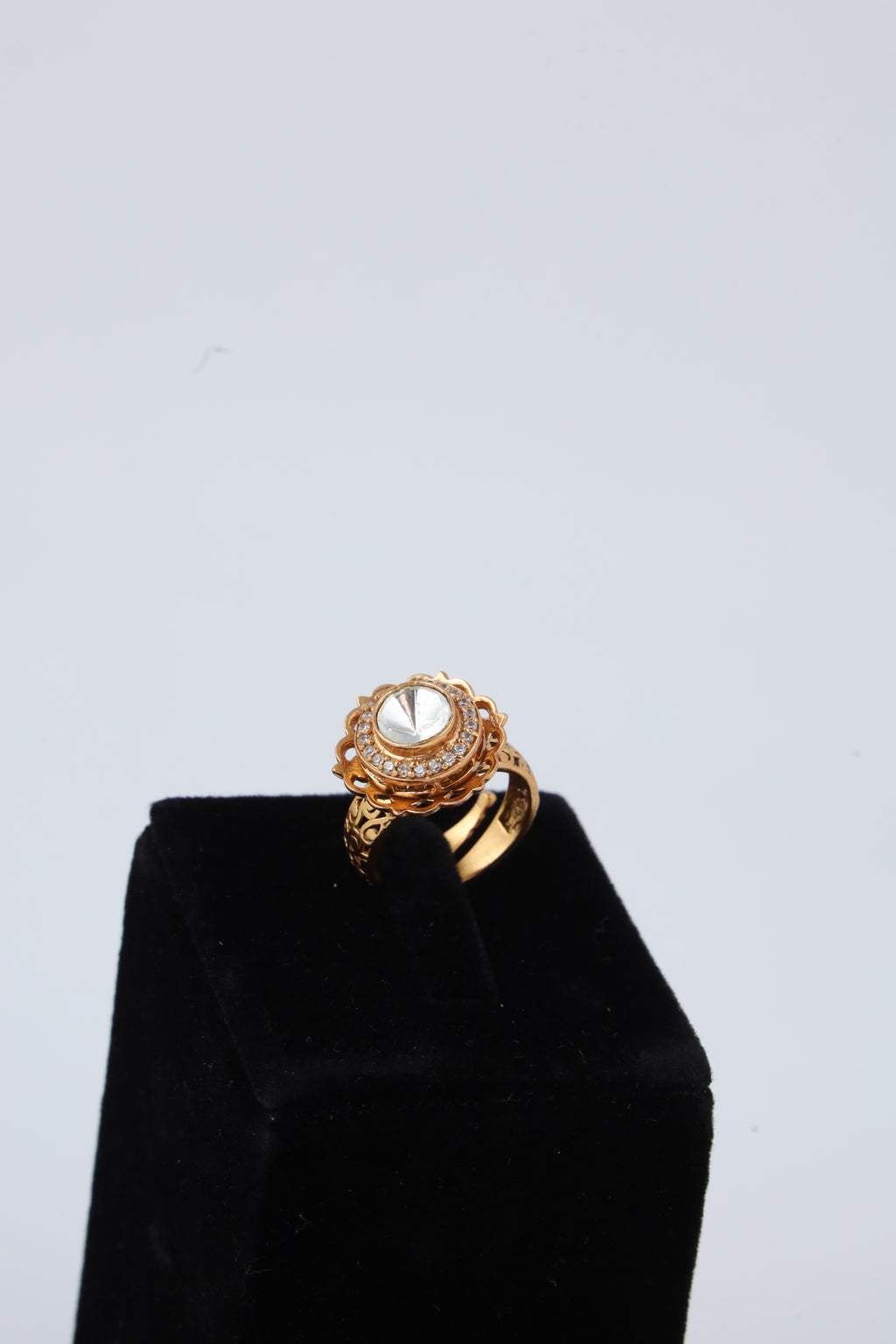 Gold Tone Kundan Style Statement Ring