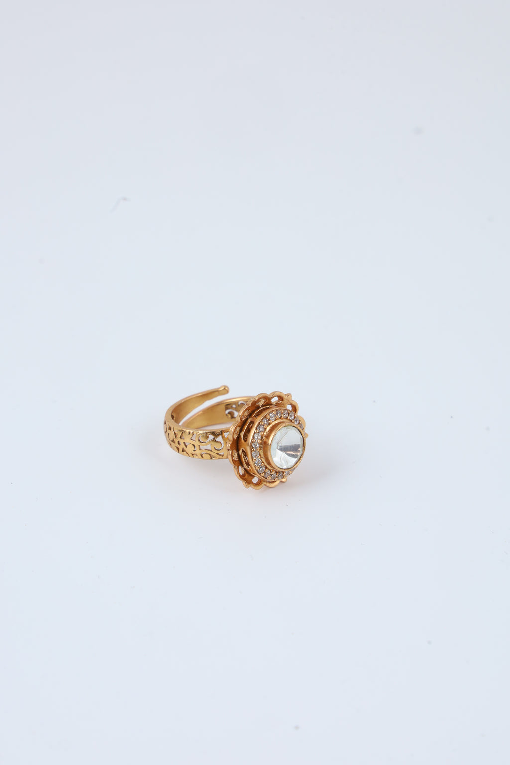 Gold Tone Kundan Style Statement Ring