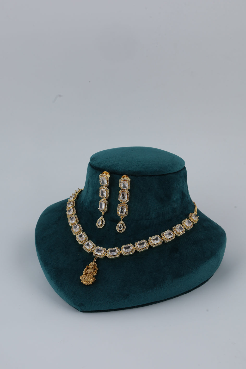 Gold Tone Crystal Necklace with Matching Earrings