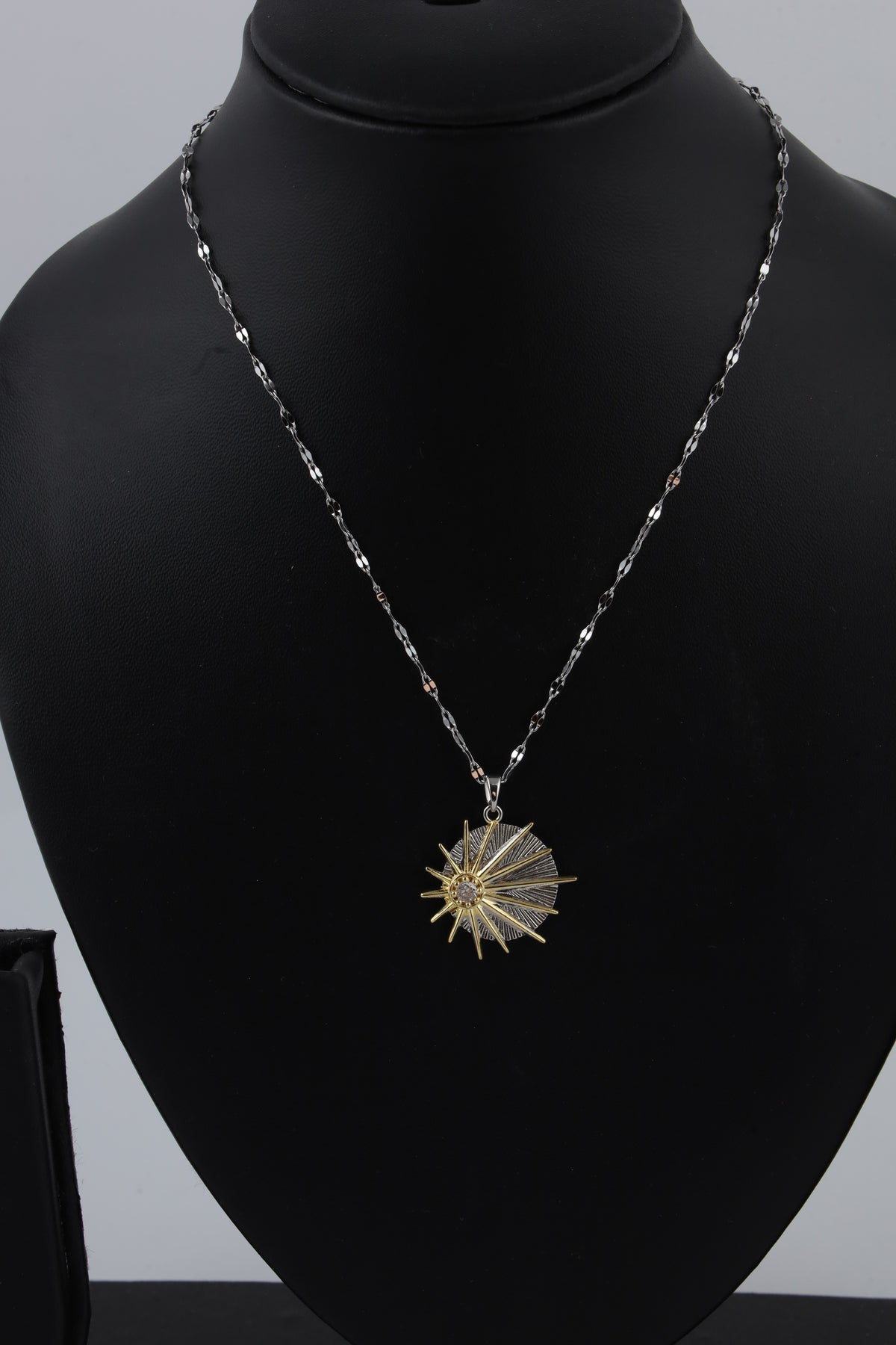 Sunburst Pendant Necklace with Fine Chain