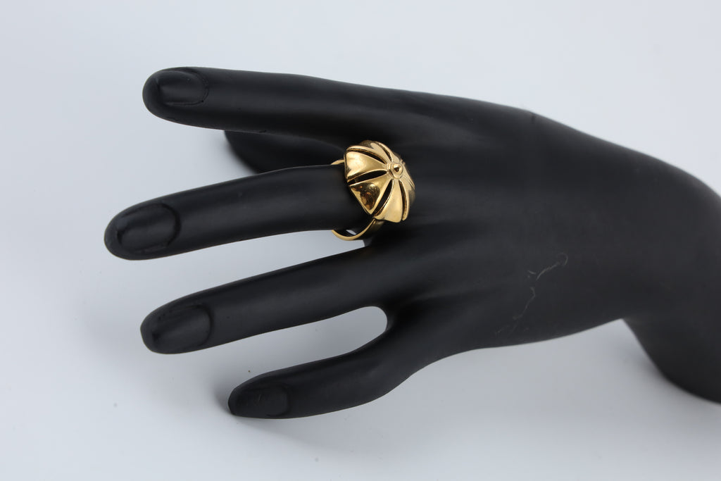 Gold Tone Sculpted Floral Ring