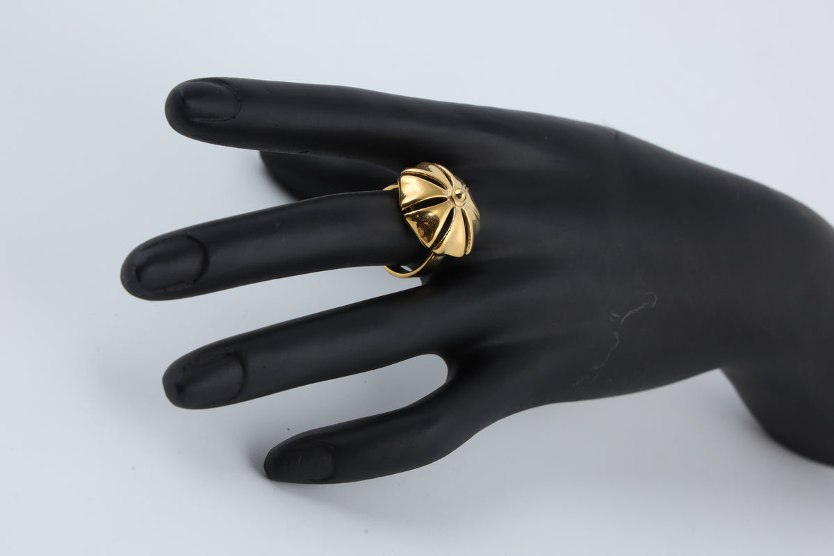 Gold Tone Sculpted Floral Ring