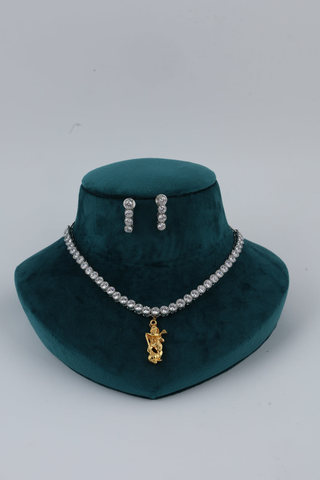 Silver Tone Crystal Necklace and Earrings Set