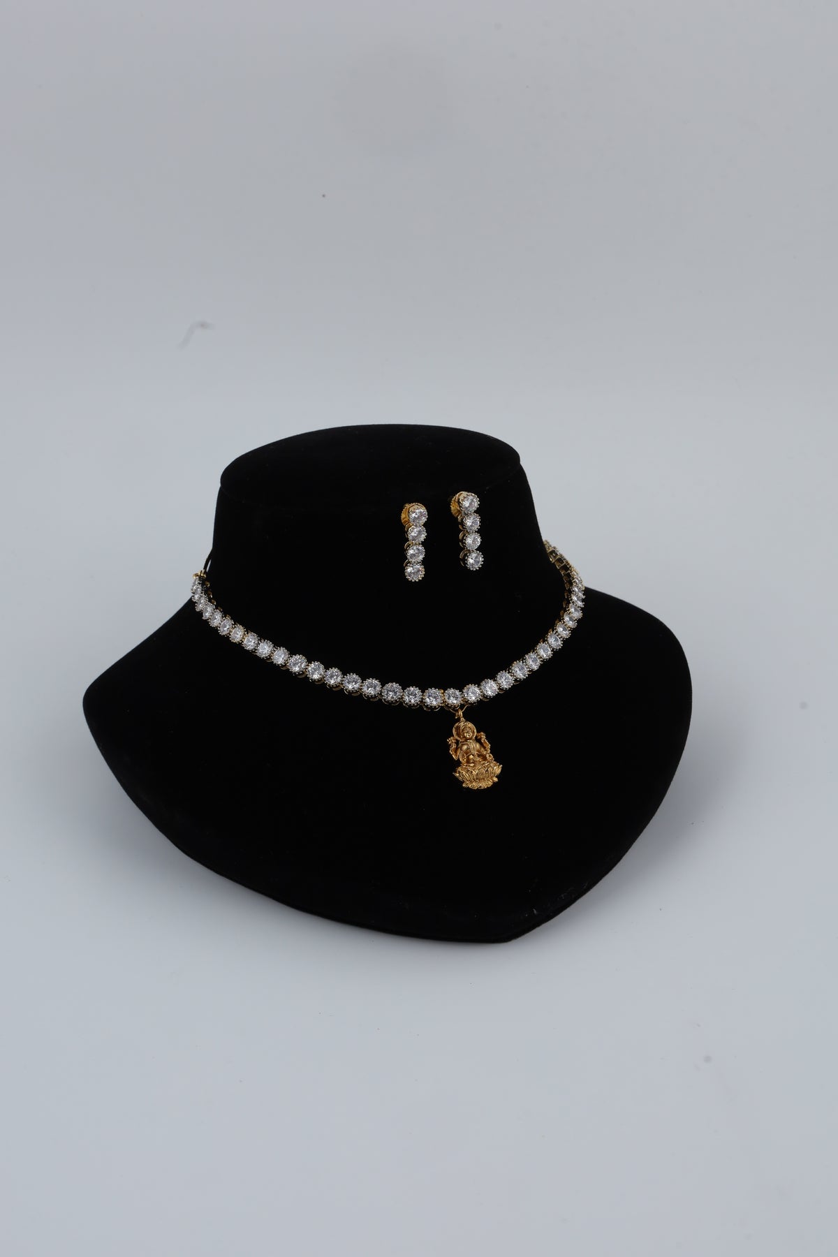 Silver Tone Crystal Necklace and Earrings Set