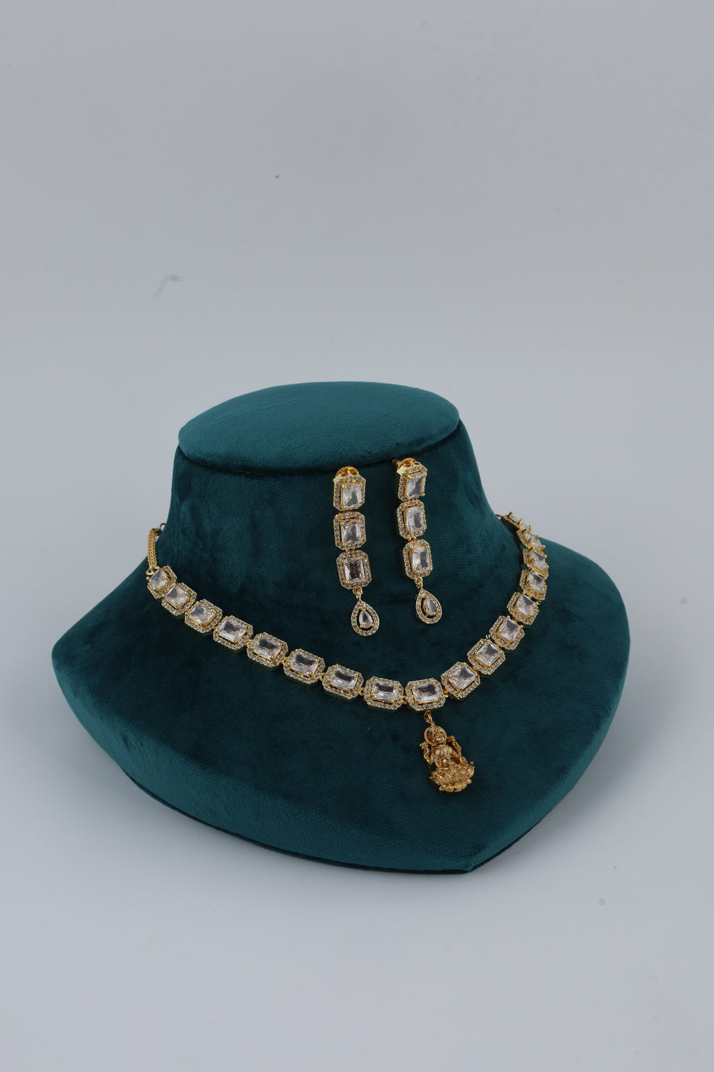 Gold Tone Crystal Necklace with Matching Earrings